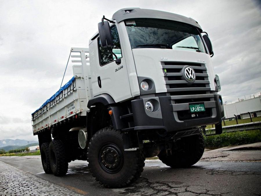  Volkswagen Constellation 31.320 6x6 Military 2013 года  (фото 4 из 4)